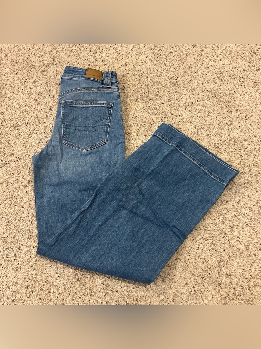 ‼️American Eagle Super High-Waisted Baggy Wide-Leg Jean‼️